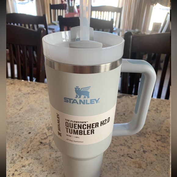 Stanley Cup - Picture 2 of 4